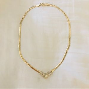 💎Anthropologie Retro/Vintage Gold Necklace